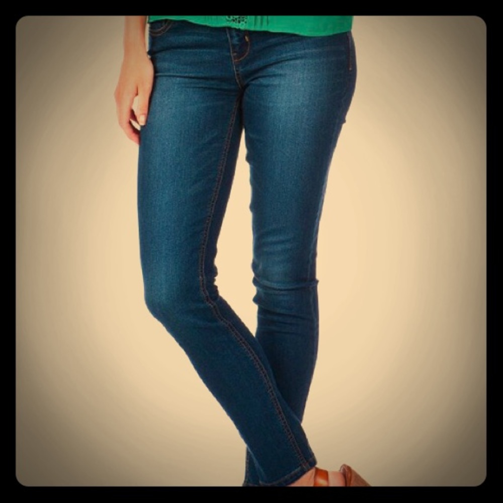 EUC Harper Women’s Skinny Jeans Size 26